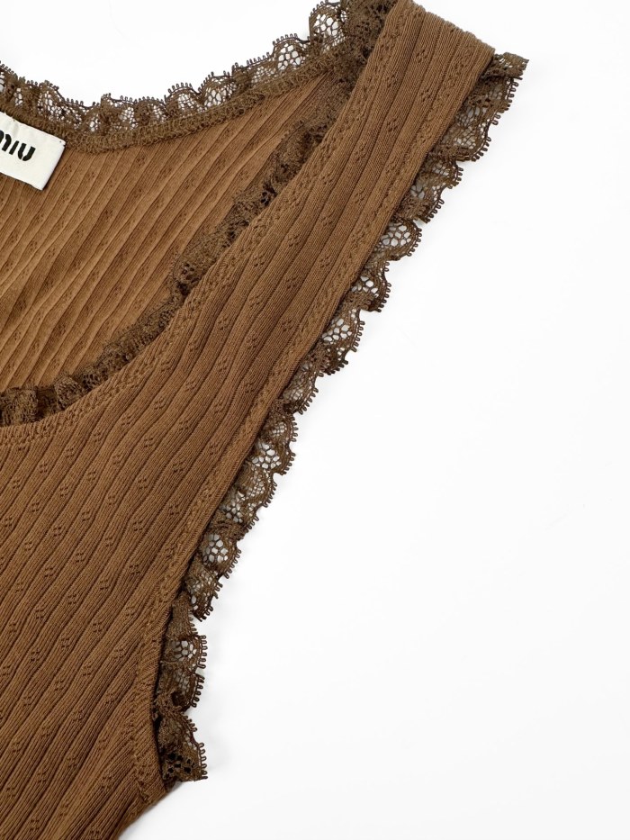 1:1 quality version U Square Neck Lace Ruffle Binding Vertical Rib Eyelet Jacquard Chest Woven Label Mini LogoTank Top 2 colors 29330300