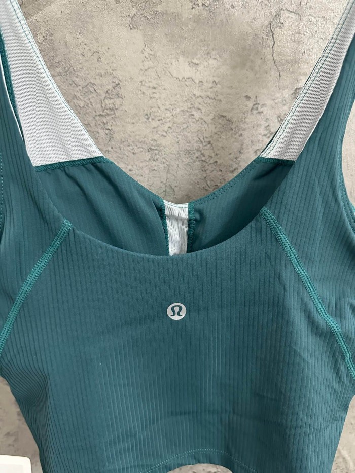 1:1 quality version V Neck Thin Strap Vertical Rib Built In Fixed Bra Pad Cropped Waist Open Back Camisole Tank Top 5 colors 29330357