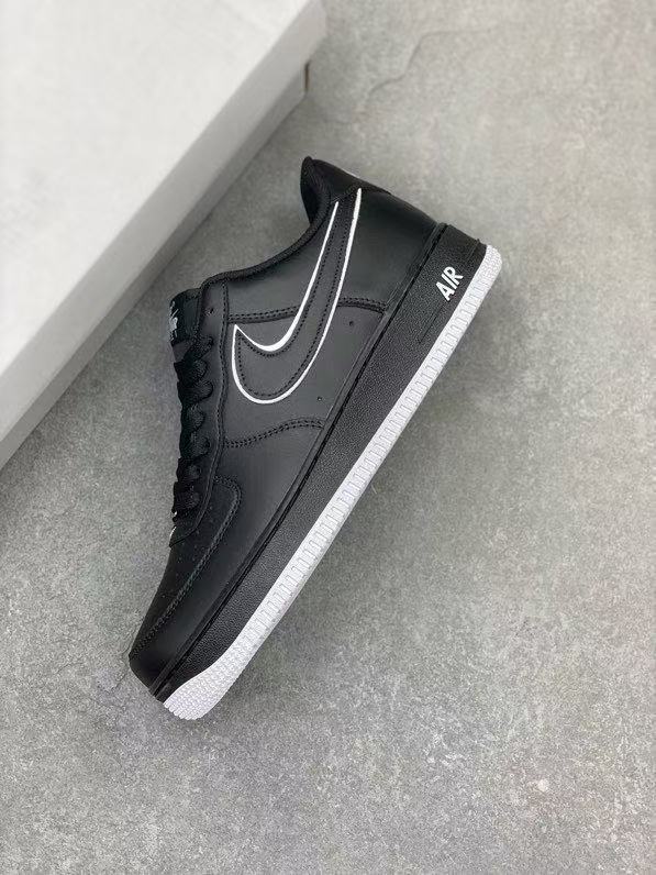 Air Force 1 Black White Outline Low Top Sneakers 29330345