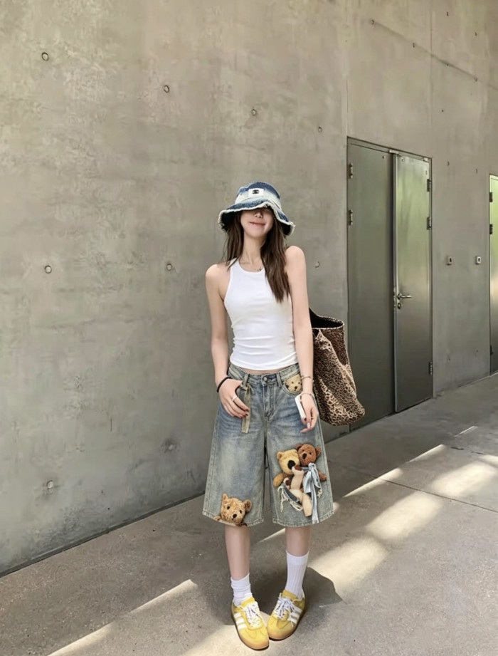 1:1 quality version Side Ribbon Bow Multi Position Broken Teddy Print Baggy Loose Five Inch Denim Bermuda Shorts 29330261