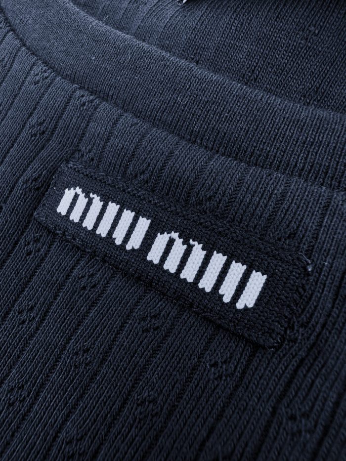 1:1 quality version Miu Woven Label Vertical Eyelet Jacquard Cuff Hem Lace Fringe Slim T-shirt 3 colors 29330298
