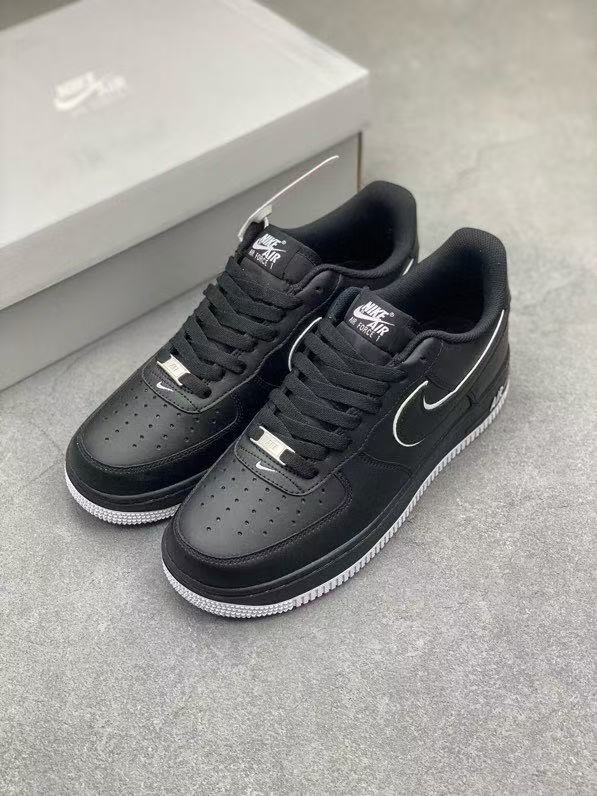 Air Force 1 Black White Outline Low Top Sneakers 29330345