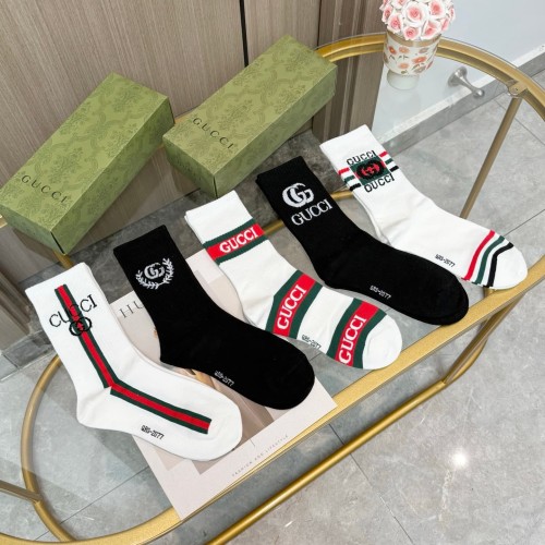 Classic Red Green Web Stripe Interlocking GG Letter Mid Calf Socks 5 Pairs Per Box 29332328