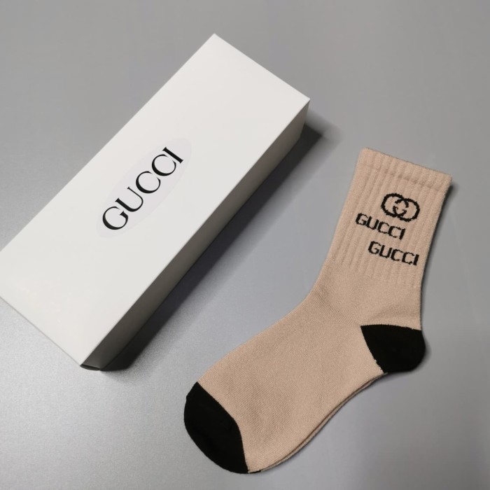 Interlocking GG Milk Coffee Brown White Stripe Thick Cashmere Mid Calf Socks 5 Pairs Per Box 29332326