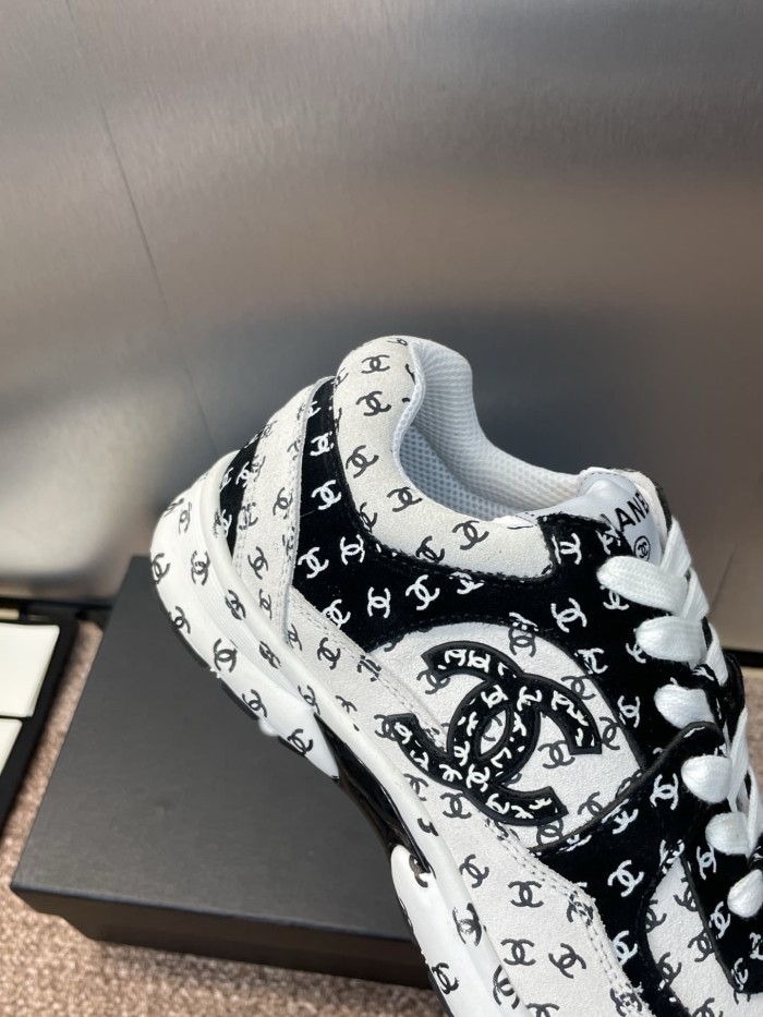 1:1 quality version All Over CC Logo Print Lace Up Low Top Platform Running Sneakers 3 colors 29332720