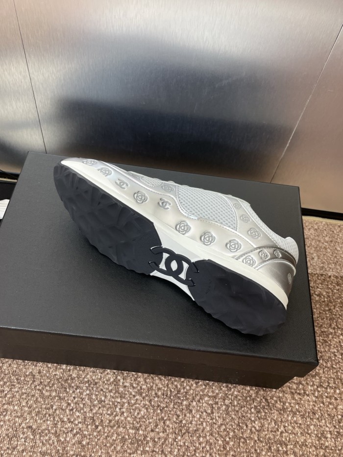 1:1 quality version Camellia CC Logo Print Metallic Leather Mesh Lace Up Low Top Running Sneakers 5 colors 29332747