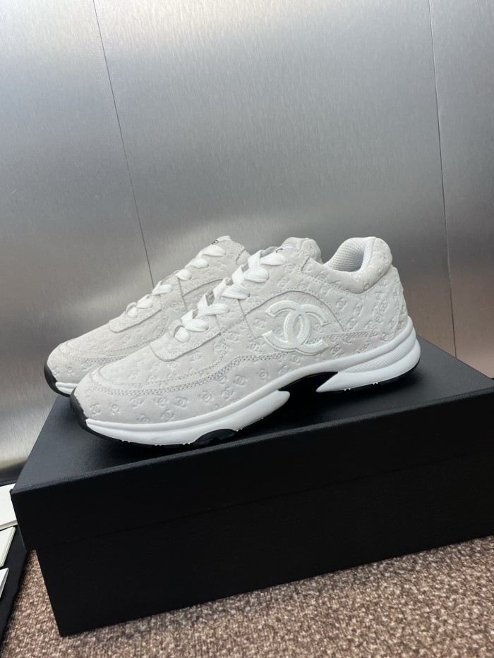 1:1 quality version Full Repeat CC Logo Embossed Stitching Lace Up Comfortable Platform Sole Running Sneakers 3 colors 29332735