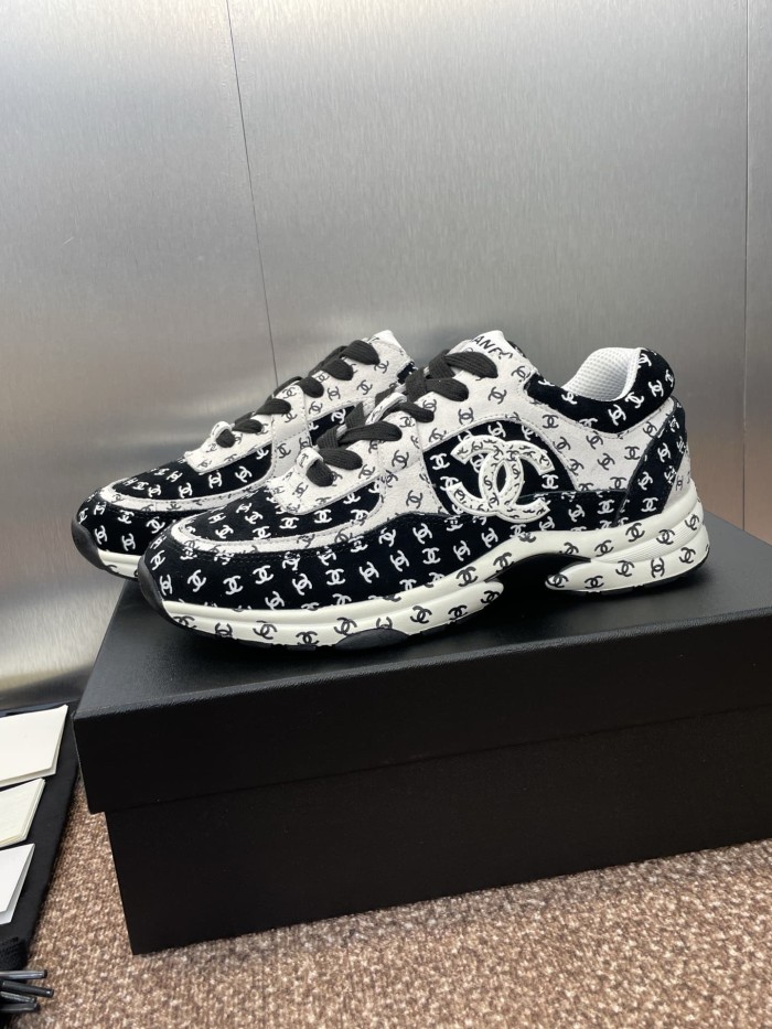 1:1 quality version All Over CC Logo Print Lace Up Low Top Platform Running Sneakers 3 colors 29332720