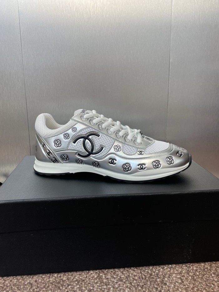 1:1 quality version Camellia CC Logo Print Metallic Leather Mesh Lace Up Low Top Running Sneakers 5 colors 29332747