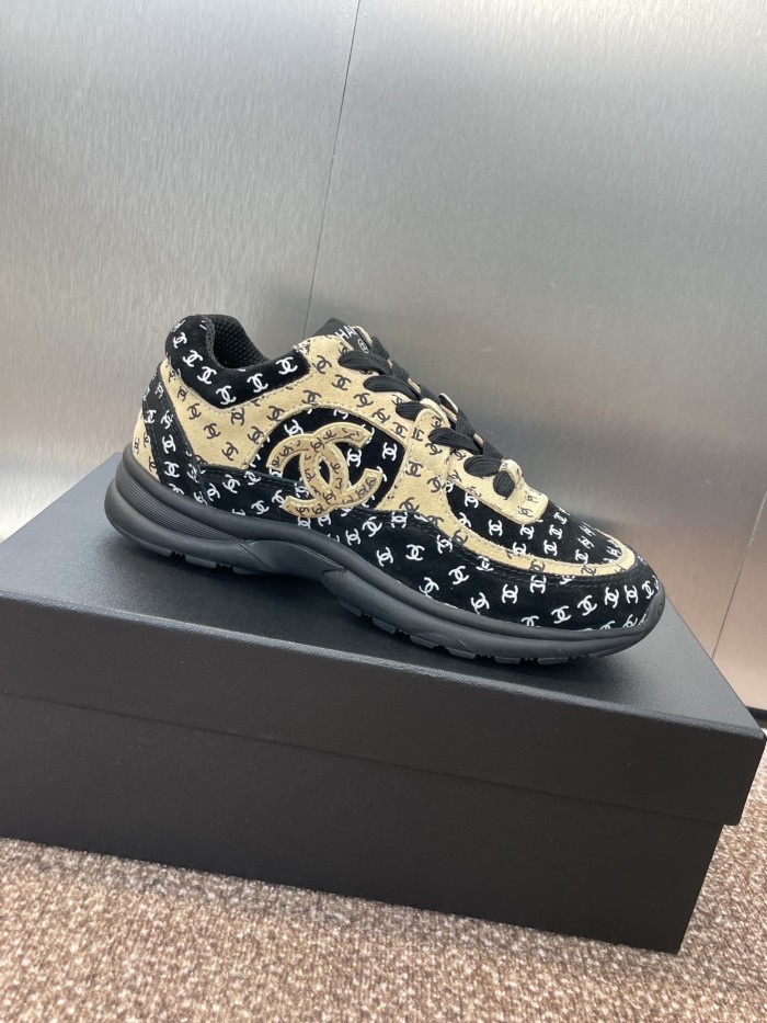 1:1 quality version All Over CC Logo Print Lace Up Low Top Platform Running Sneakers 3 colors 29332720