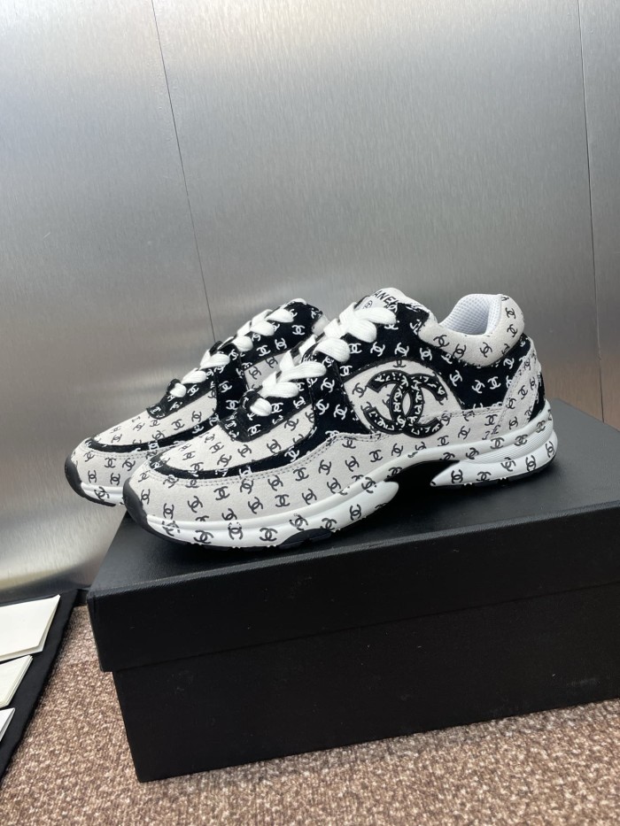 1:1 quality version All Over CC Logo Print Lace Up Low Top Platform Running Sneakers 3 colors 29332720