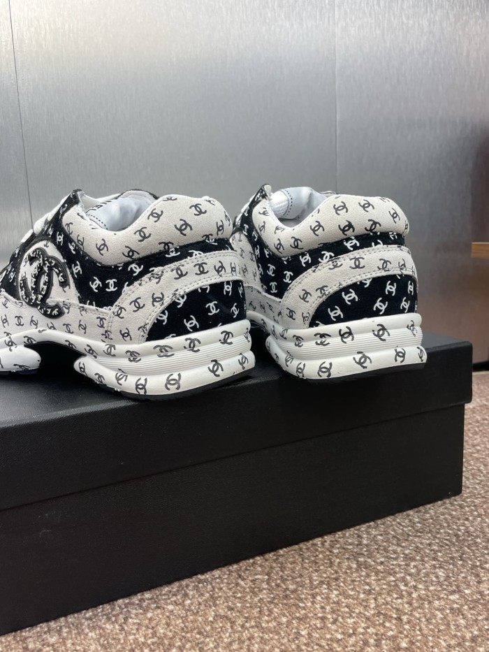 1:1 quality version All Over CC Logo Print Lace Up Low Top Platform Running Sneakers 3 colors 29332720