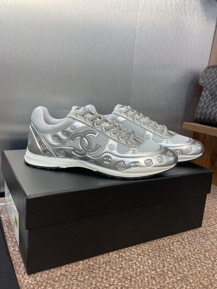 1:1 quality version Camellia CC Logo Print Metallic Leather Mesh Lace Up Low Top Running Sneakers 5 colors 29332747