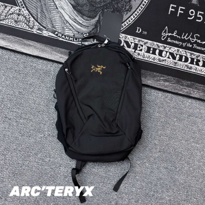 Mantis 26 Gold Red Embroidery Logo Backpack 3 colors 29332320