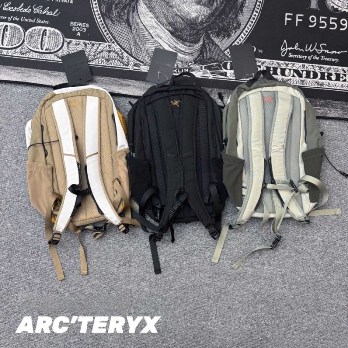Mantis 26 Gold Red Embroidery Logo Backpack 3 colors 29332320