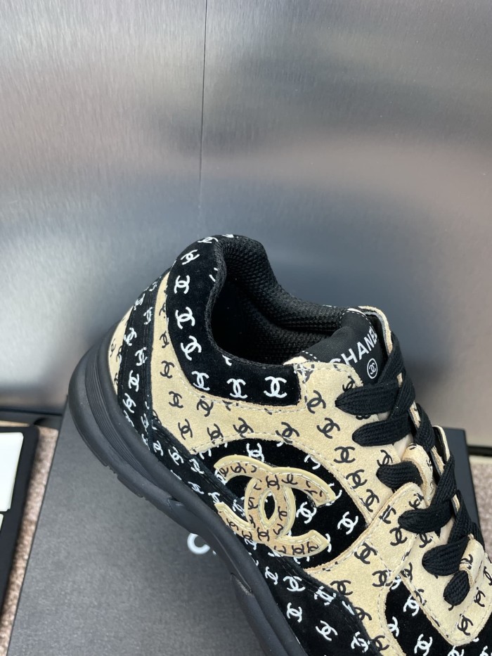 1:1 quality version All Over CC Logo Print Lace Up Low Top Platform Running Sneakers 3 colors 29332720