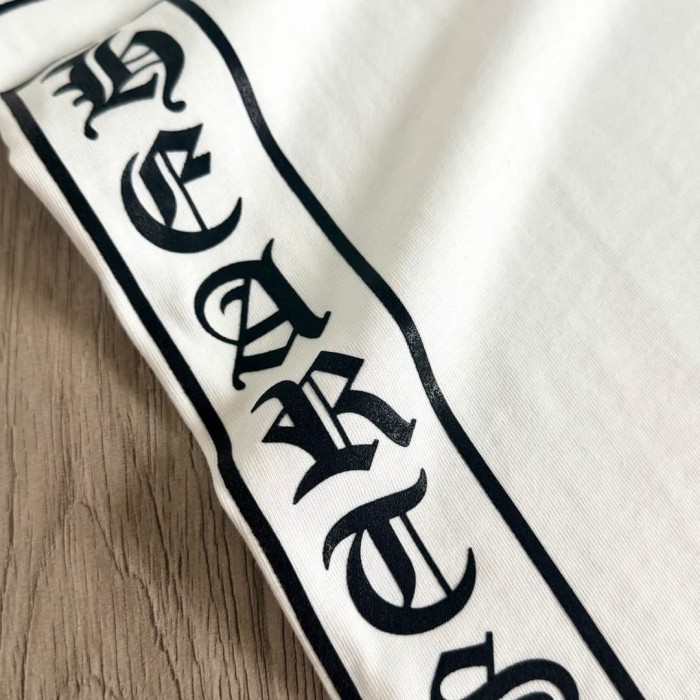 1:1 quality version Side Scroll Sanskrit Back Horseshoe Print Tee 2 colors 29334506