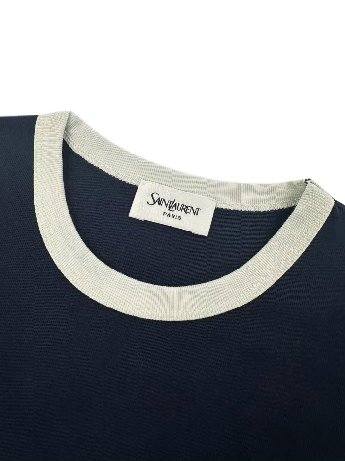 1:1 quality version White Contrast Neck Cuff Trim Crew Neck Left Chest Mini Embroidery Logo High Elastic Waist Slim T-shirt 29334315