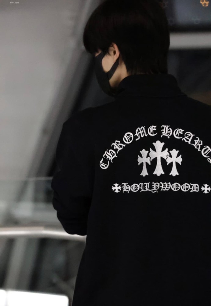 1:1 quality version Cross Sanskrit Letter Embroidery Half Zip Sweatshirt 29334548
