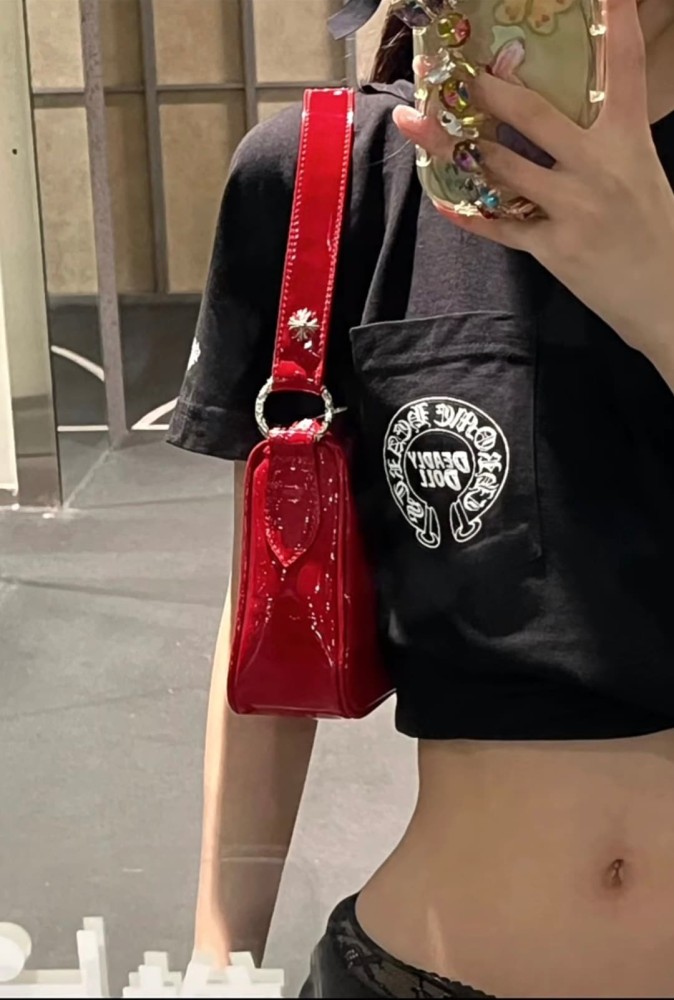 1:1 quality version Deadly Doll Back Bikini Girl Print Tee 29334507