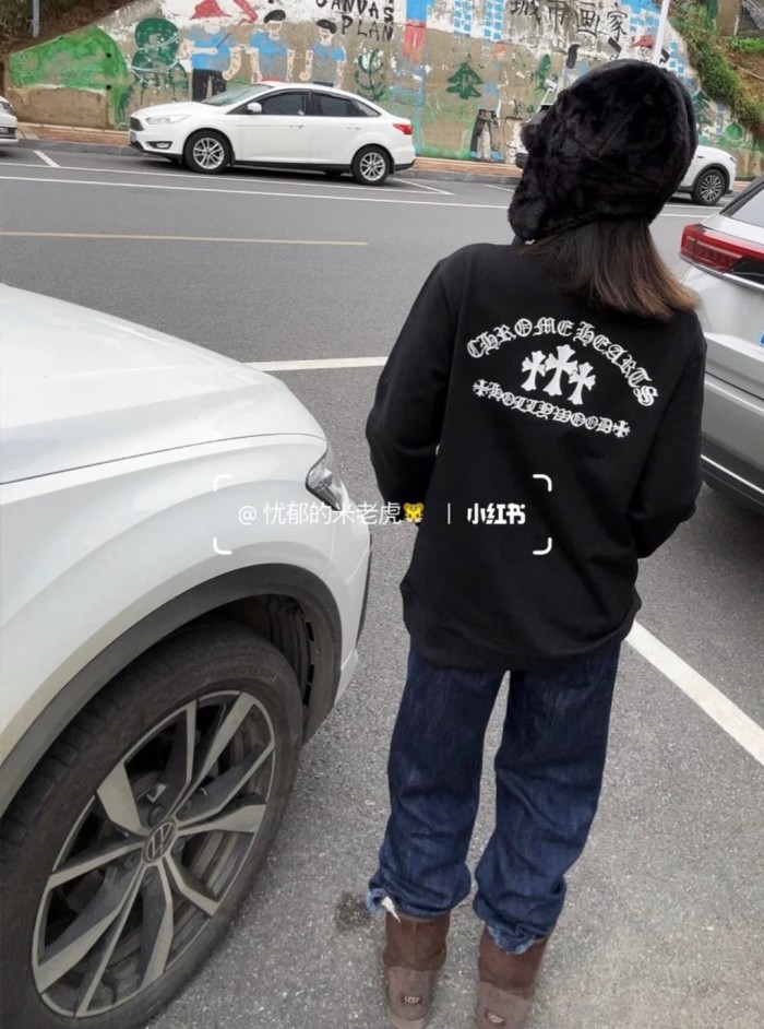 1:1 quality version Cross Sanskrit Letter Embroidery Half Zip Sweatshirt 29334548