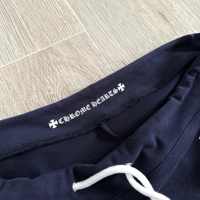 1:1 quality version Sanskrit Cross Graffiti Heart Navy Print Tee & Shorts Set 29334504
