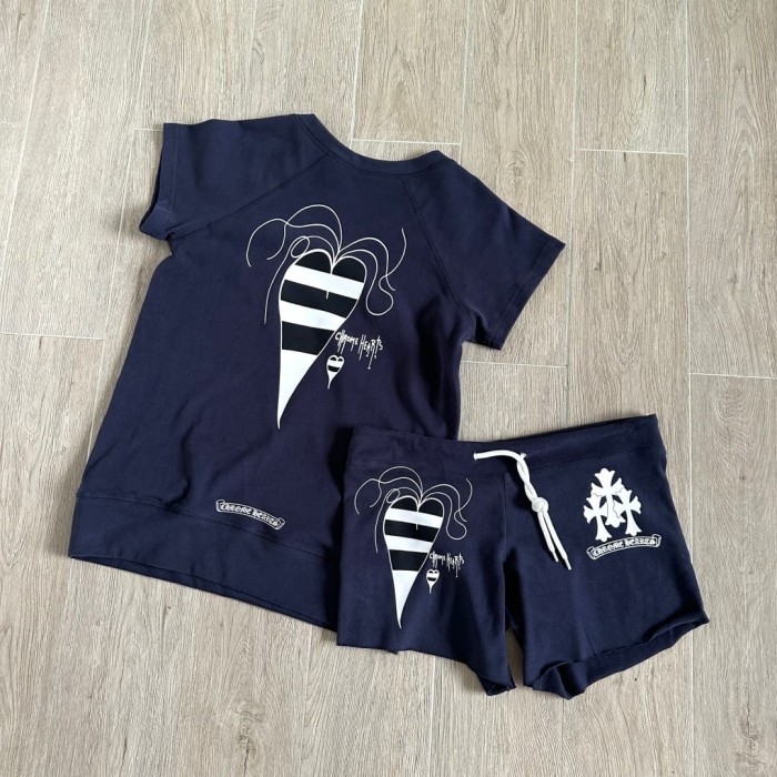 1:1 quality version Sanskrit Cross Graffiti Heart Navy Print Tee & Shorts Set 29334504