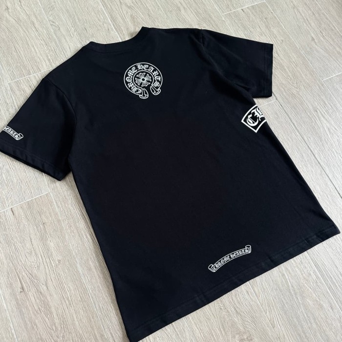 1:1 quality version Side Scroll Sanskrit Back Horseshoe Print Tee 2 colors 29334506