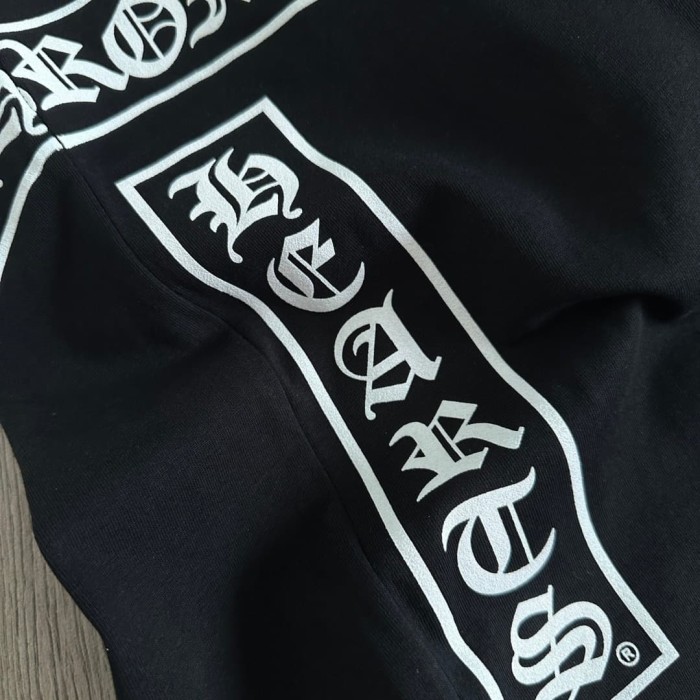 1:1 quality version Side Scroll Sanskrit Back Horseshoe Print Tee 2 colors 29334506