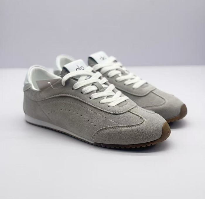 Yoga Sunset Series Suede Lightweight Non Slip Outdoor Casual Retro Training Women's Sneakers 10 colors 29336702