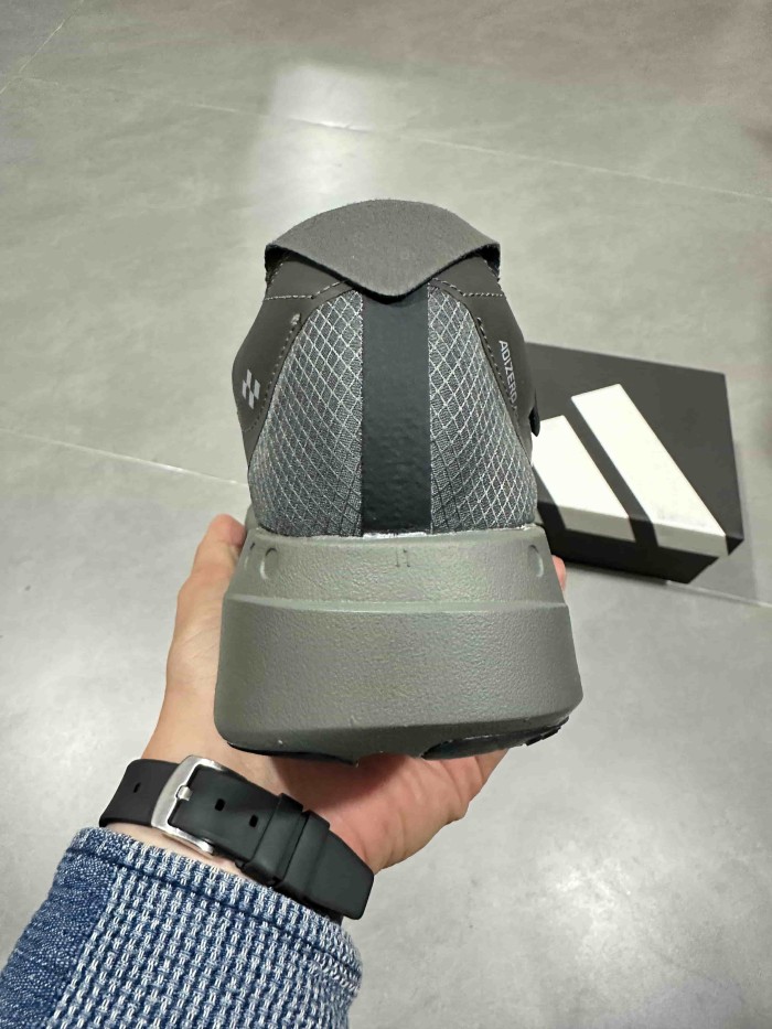 Y-3 Adios Pro 4.0 Lightlock Oversized Silver Stripes Mesh Thick Cushion Marathon Running Sneakers 29336010