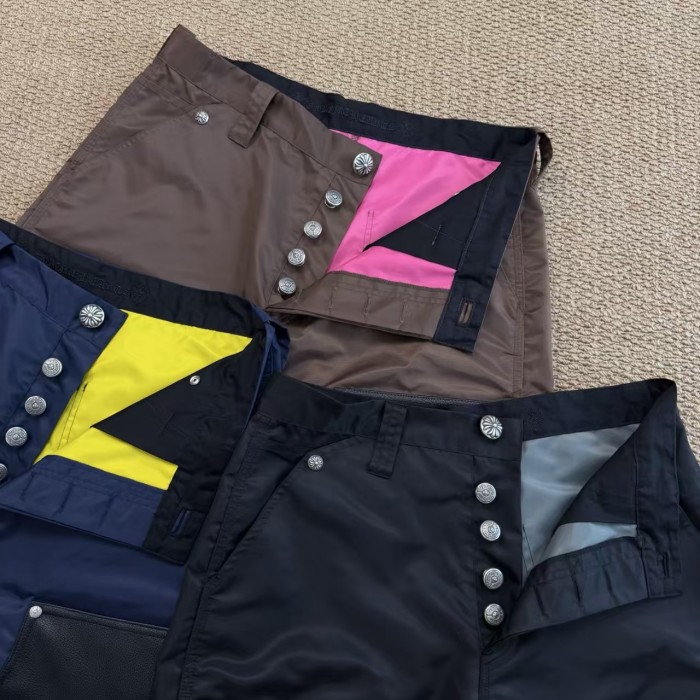 1:1 quality version Pebble Grain Leather Panel Cross Patch Cargo Shorts 3 colors 29340824