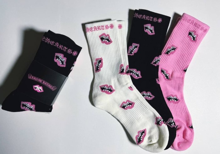 1:1 quality version Sanskrit Lip Skull Knit Socks 3 Pairs Per Card 11 styles 29348025
