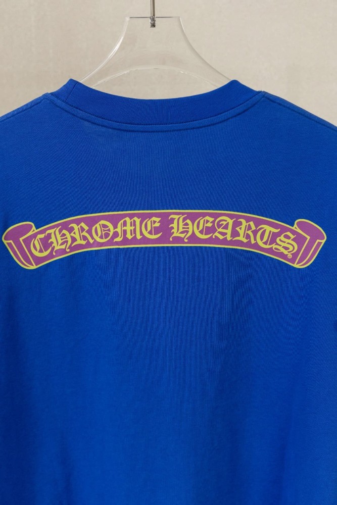 1:1 quality version Gothic Scroll Embroidery Sleeve Small Logo Back Big Banner Letter Graphic Bottom Tiny Scroll T-shirt 2 colors 29367283