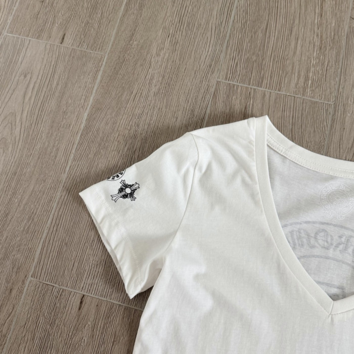 1:1 quality version Double Sided Gothic Horseshoe Letter Cross Print Slim Fit V Neck tee for girls 2 colors 29372508