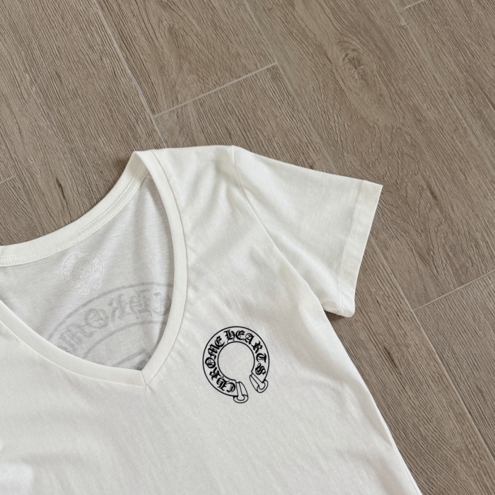1:1 quality version Double Sided Gothic Horseshoe Letter Cross Print Slim Fit V Neck tee for girls 2 colors 29372508