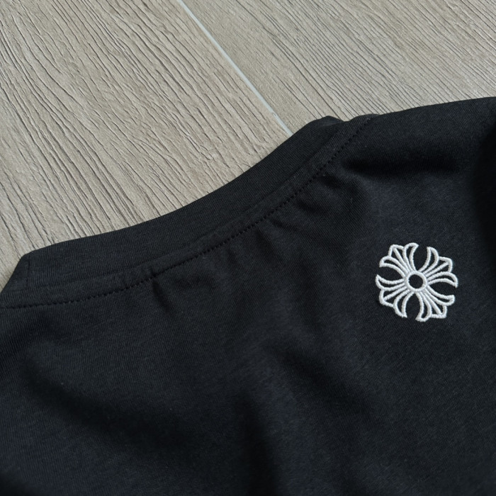 1:1 quality version 27858317 Embroidered Long Sleeve T-shirt for girls 2colors