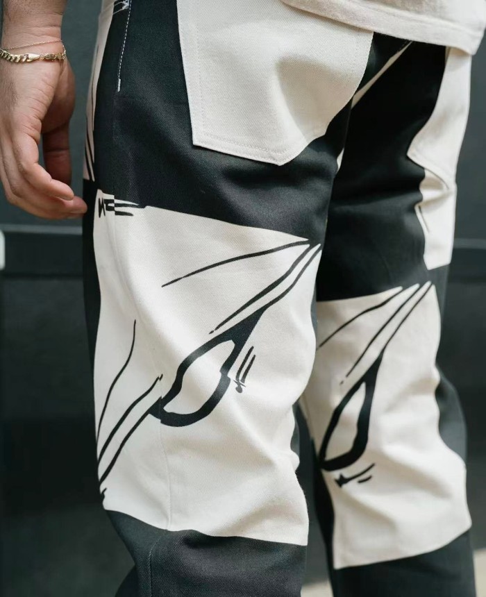 1:1 quality version Black And White Checkered Abstract Eye Print Straight Leg Denim Jeans 29382900