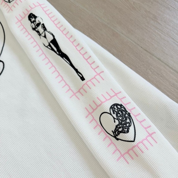 1:1 quality version White Waffle Knit Dagger Lady Gothic Letter Print Crew Neck Long Sleeve Tee 2 colors 29392334