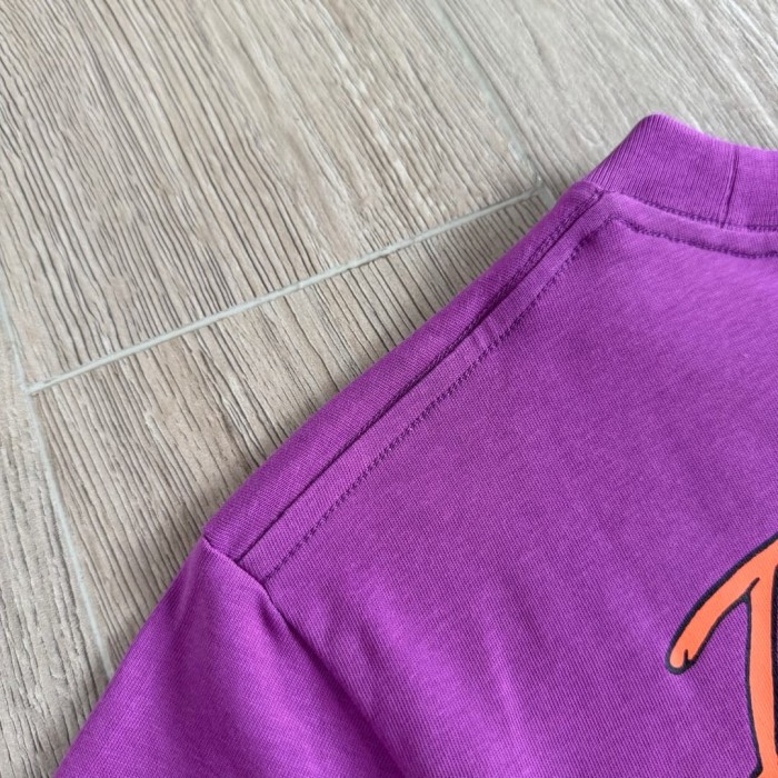 1:1 quality version Purple Pocket Graffiti Letter And Heart Dagger Print Short Sleeve Tee 29392365