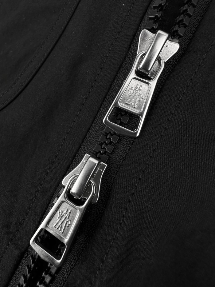 1:1 quality version Workwear Street Front Pocket Metal Ring Embellishment Regular Fit Collared Zip Jacket 2 colors 29395243