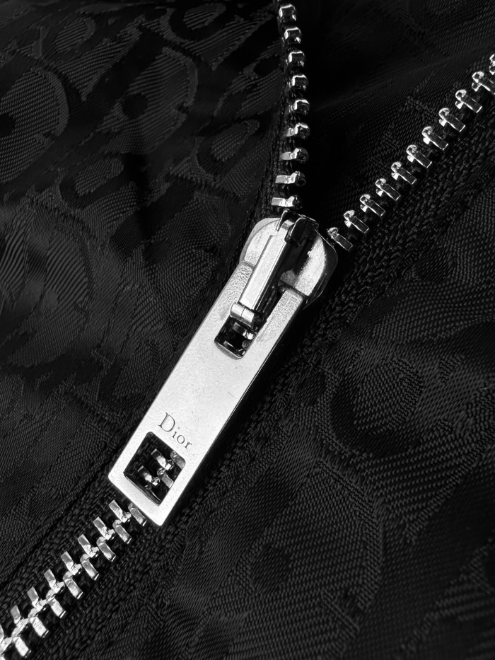 1:1 quality version All‑Over Embossed Monogram Pattern Cropped Drawstring Hood Zip Jacket 2 colors 29395194
