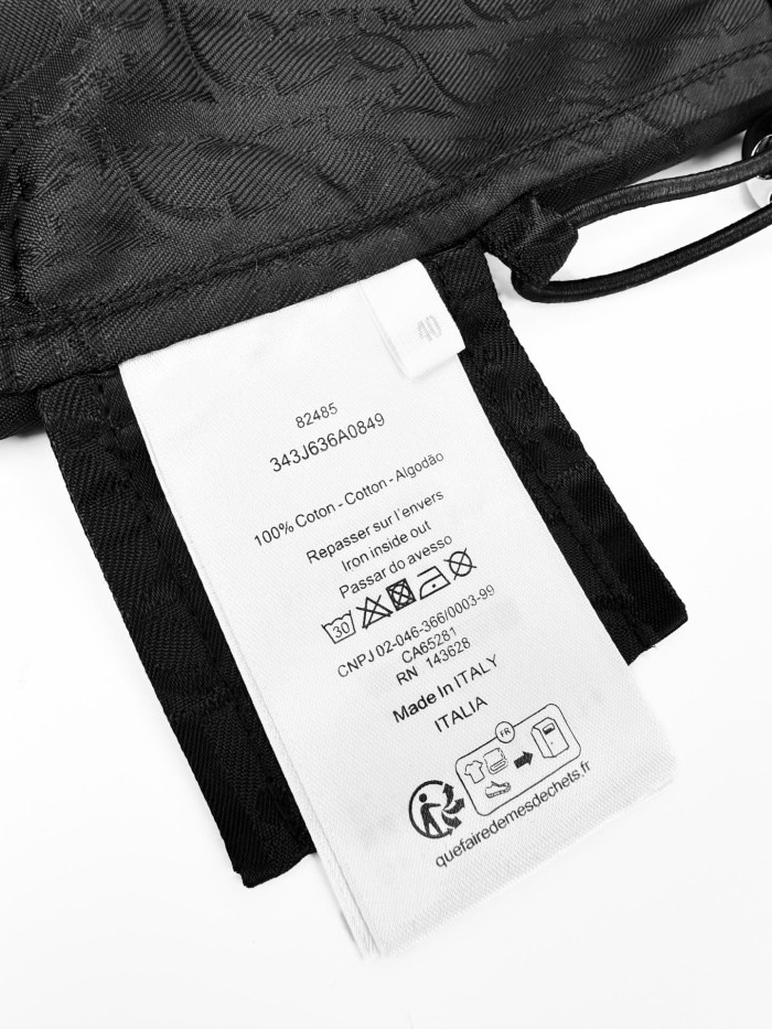 1:1 quality version All‑Over Embossed Monogram Pattern Cropped Drawstring Hood Zip Jacket 2 colors 29395194