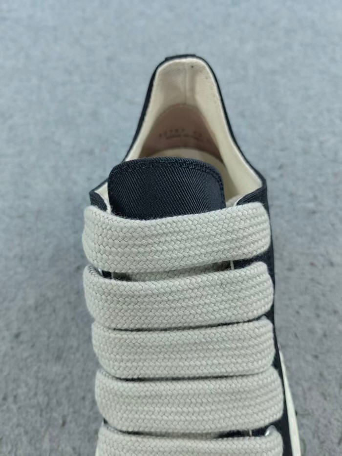 1:1 quality version thick shoelace canvas low shoes sneaker (with og packing) 17083409