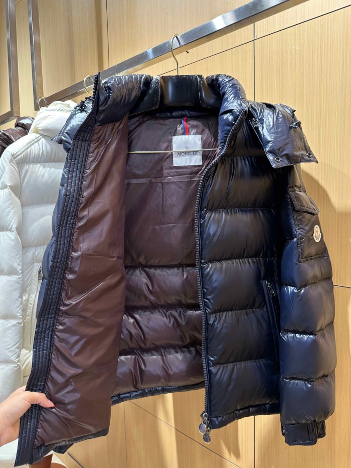 1:1 quality version Classic Shiny Arm Badge Short Hooded Down Jacket 8 colors 29465593
