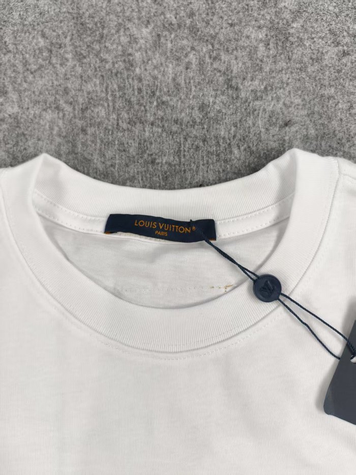 Bubble Letter Embroidery Yellow Dot Stitch Diagonal Stripe Fill Print T-shirt 2 colors 29465206