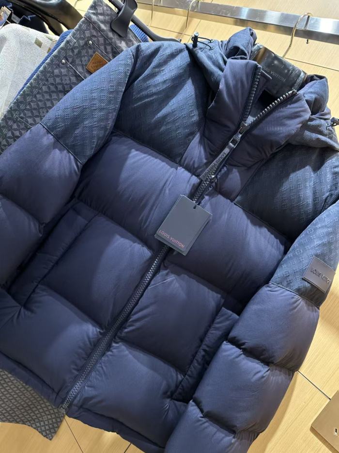 1:1 quality version Hooded Monogram Logo Paneled Casua Zip-Up Down Jacket 3 colors 29481540