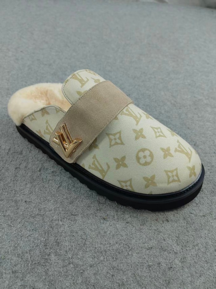 1:1 quality version Embossed Metal Logo Buckle Closed Toe Mule Slides 7 colors 29319389