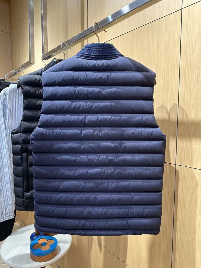 1:1 quality version Badge Zipper Ribbed Baseball Collar Down Vest 2 colors 29495390