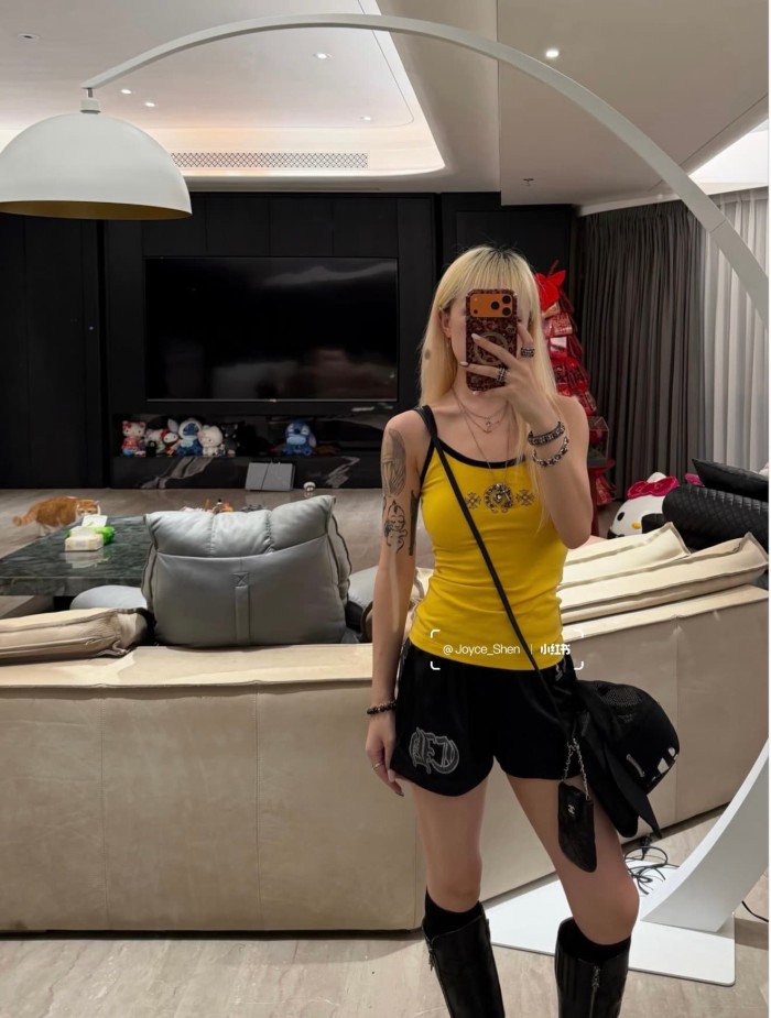1:1 quality version Mesh Side Slit Gothic Letter Back Number 22 Patch Print Sports Shorts for girls 29495186